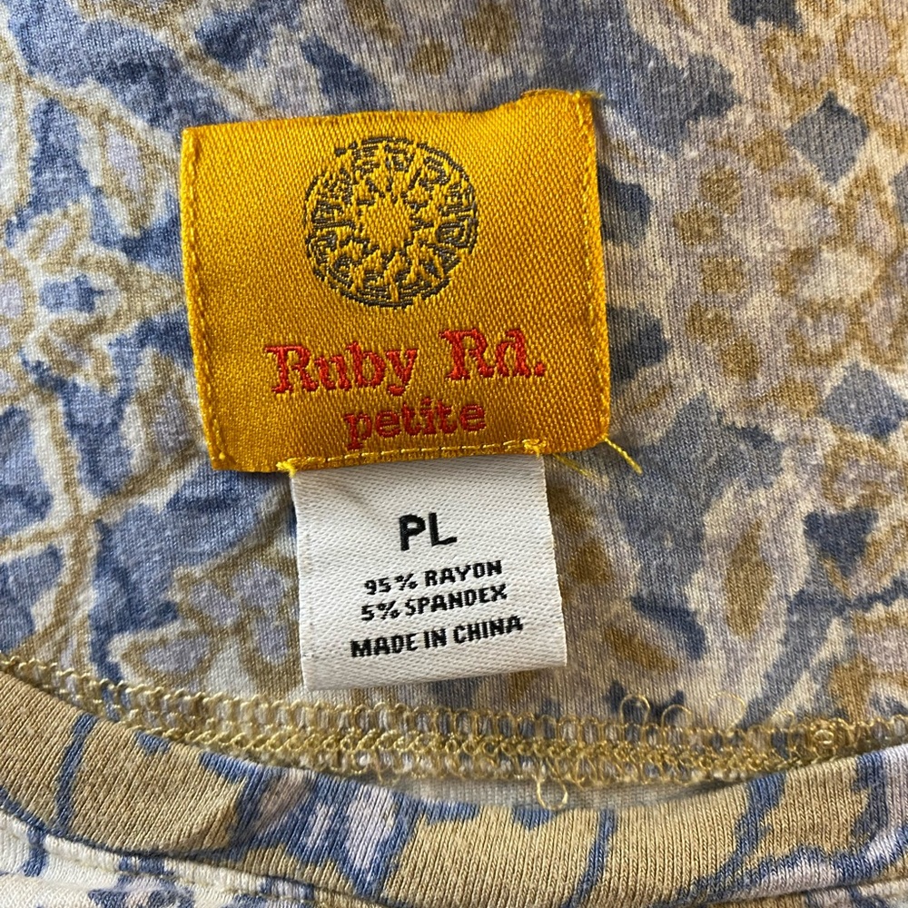 Ruby Rd petite top - Picture 8 of 9